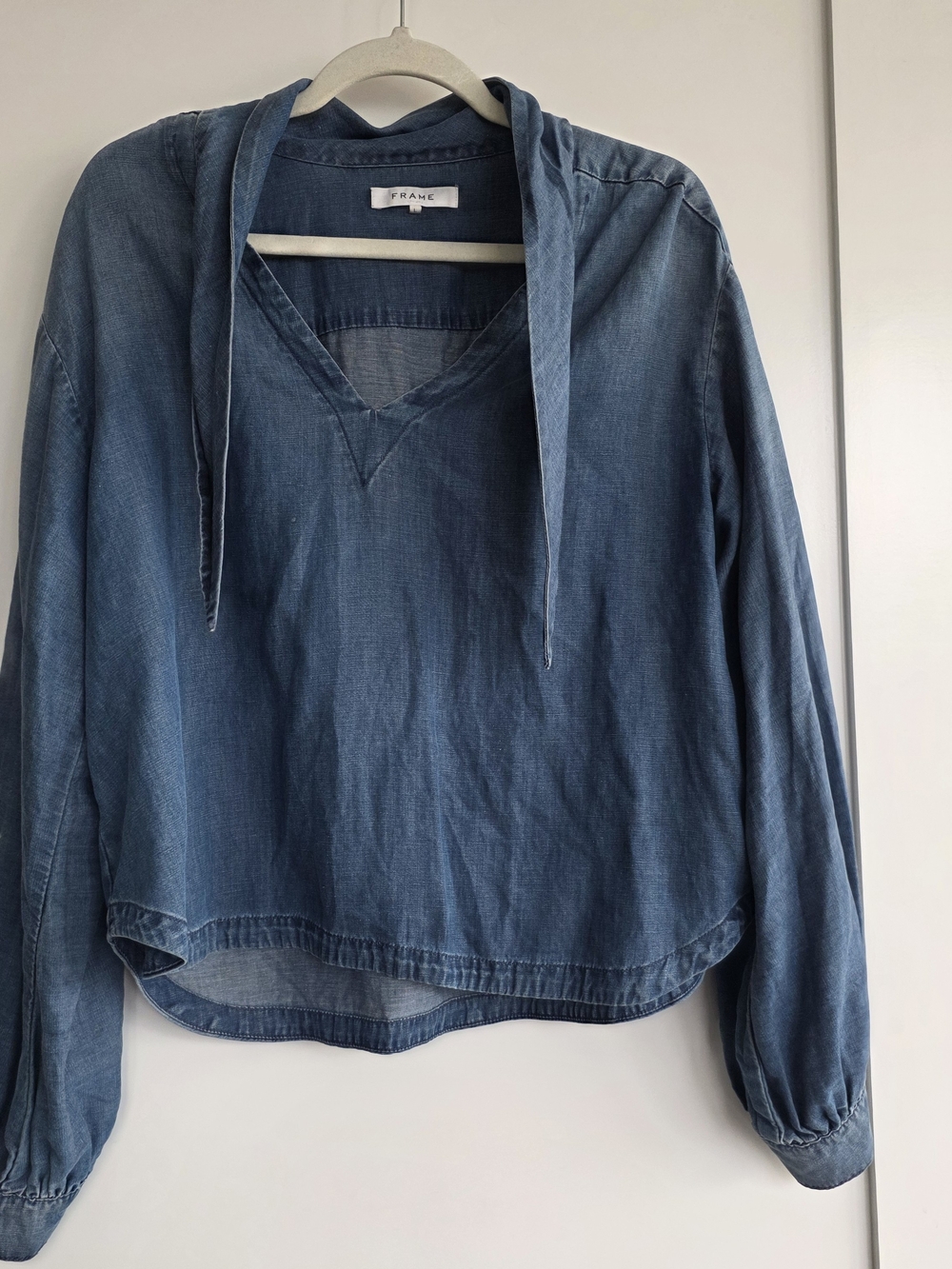 FRAME Denim Blue Chambray Shirt Jacket